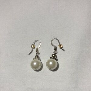 Classic Pearl Drop Earrings